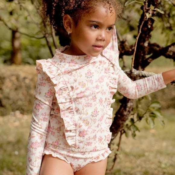 New Floral Ruffle Kids Rashguard - Picture 5 of 5